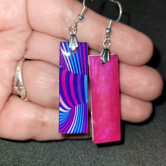 Handmade Dangle Acrylic Earrings - Picture 4 of 4